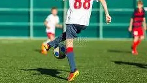 重温传奇荣光，多特商城限时福利：免费定制罗伊斯11号战袍，球迷专属尊享！